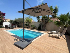 Villa à Port Camargue : piscine privée, jardin, clim, Wi-Fi, parking, proche plage et casino - FR-1-307-226